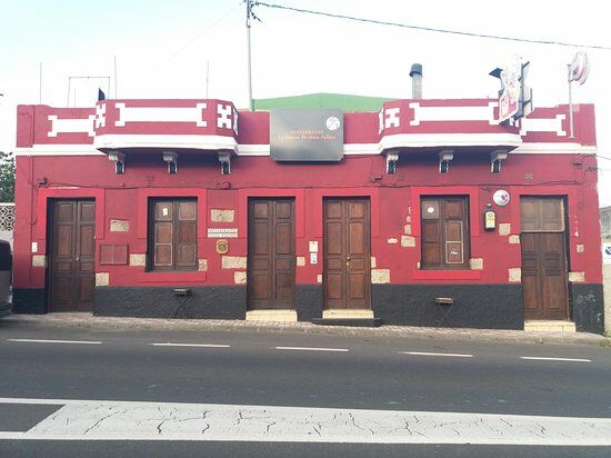 Casa De Comidas Juanito Falcon