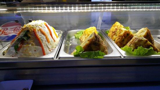 Amos Boulevard Cafe