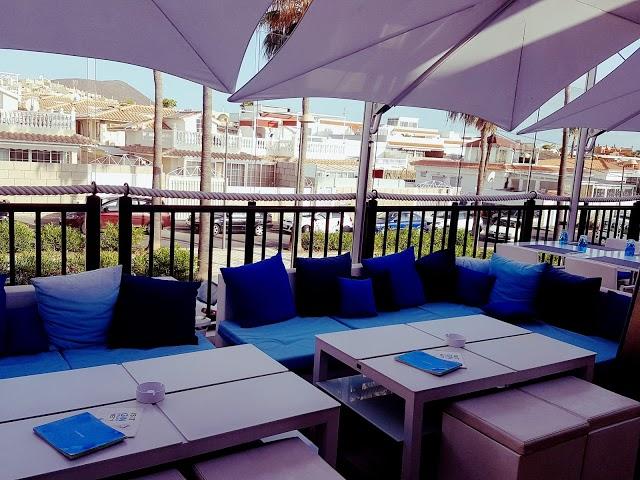 Sea Lounge