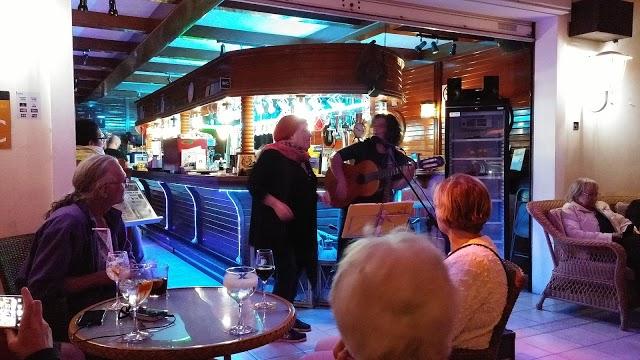 Laly's Bar El Bucanero