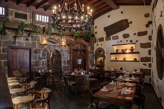 La Bodega
