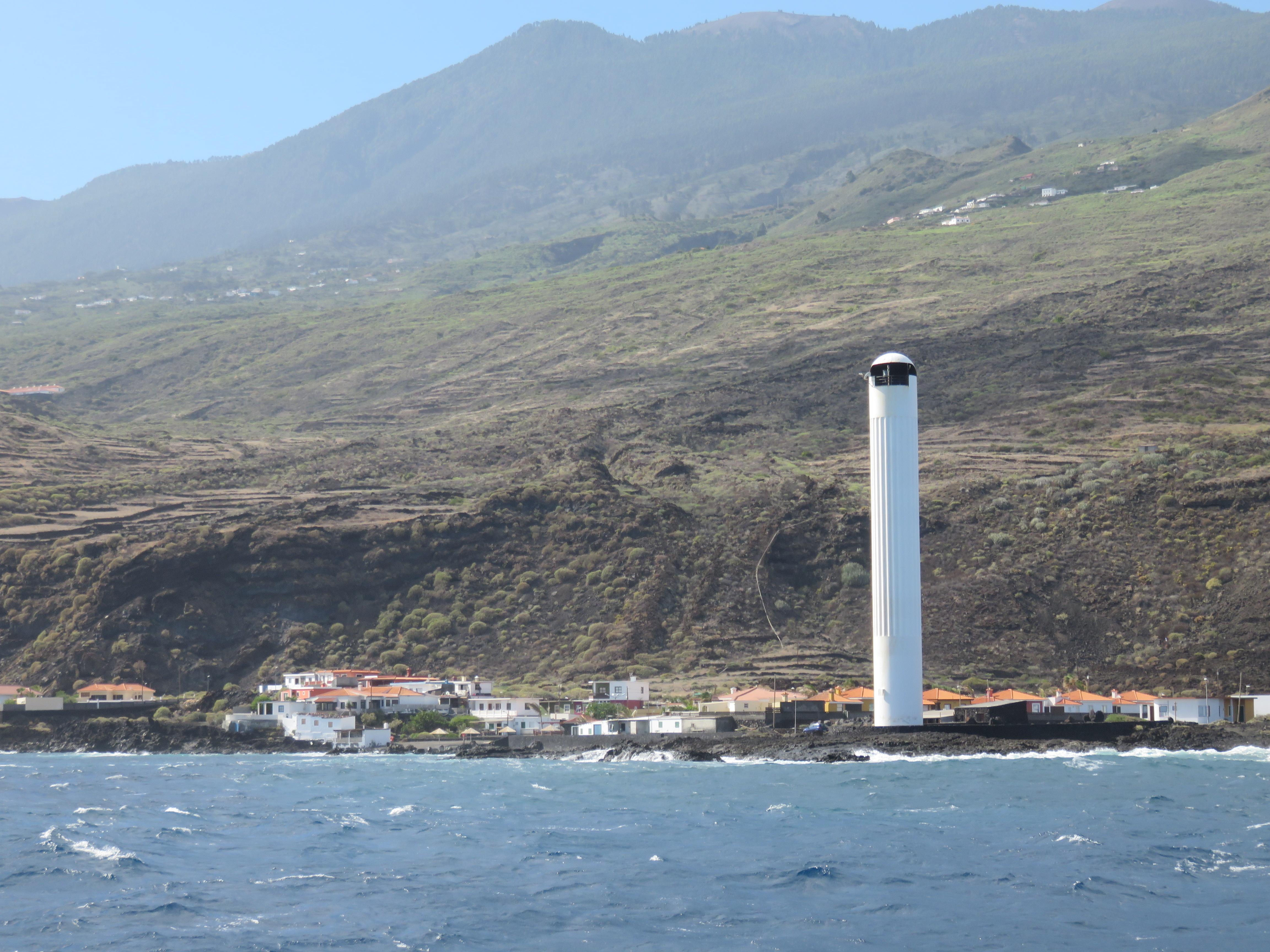 Faro de Arenas Blancas