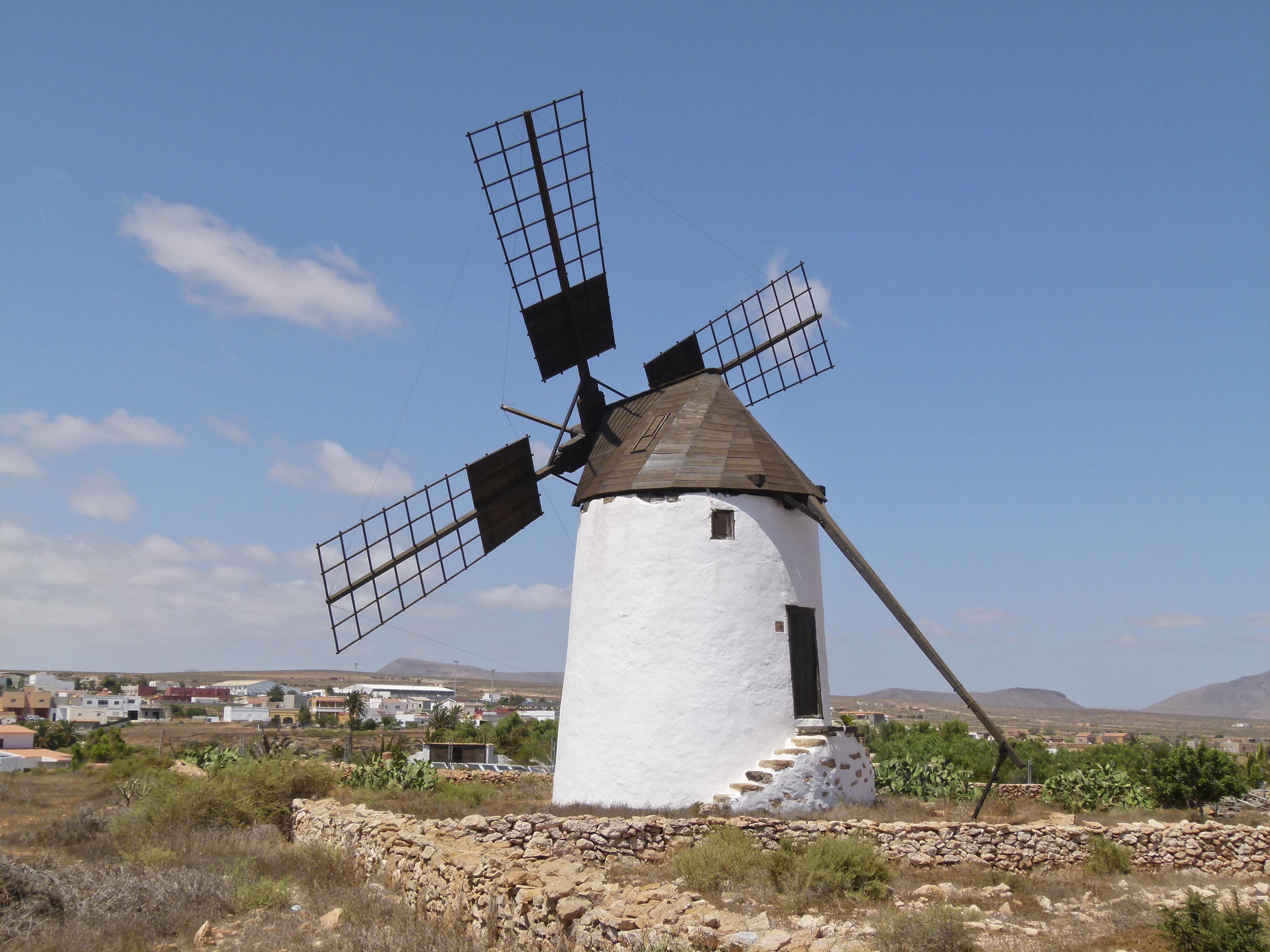 Windmill at La Corte