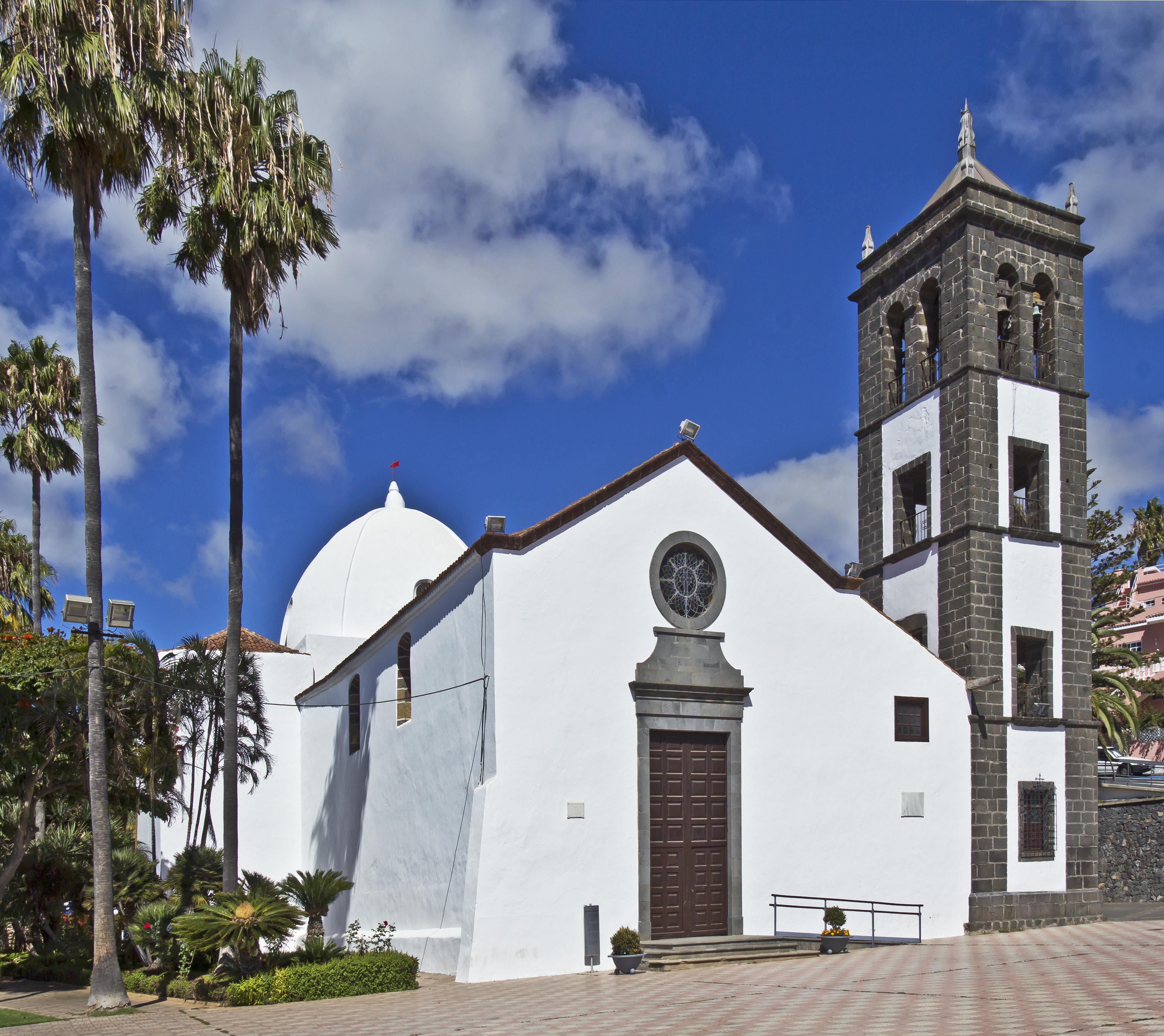San Pedro Apostol Church