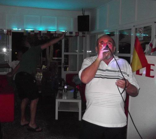 Legends Karaoke Bar