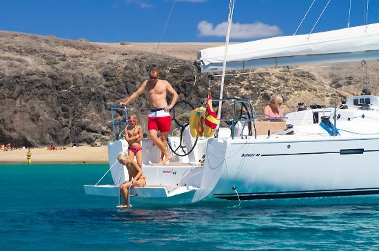 Jalapeno Excursions and Yacht Charter