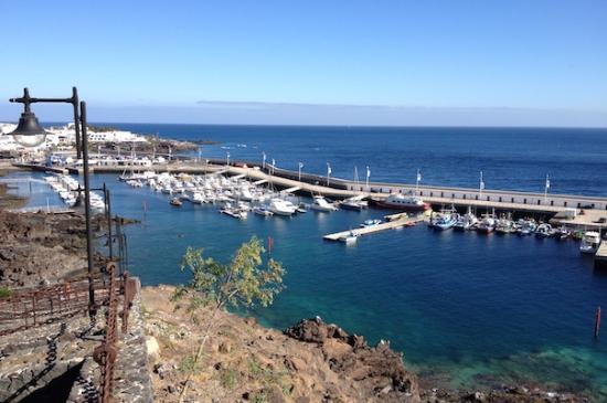 der Hafen von Puerto del Carmen