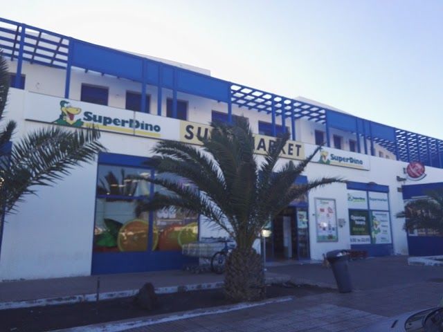 SuperDino Papagayo