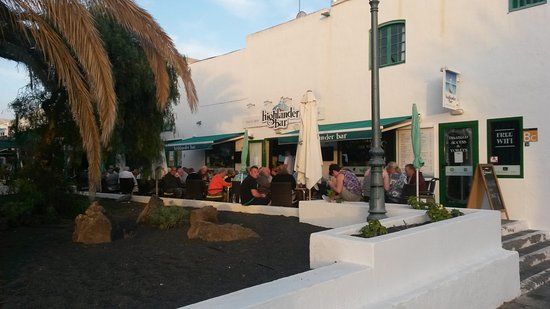 Highlander Bar