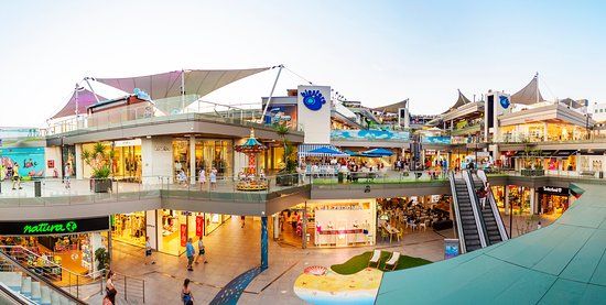 el Centro Comercial Biosfera